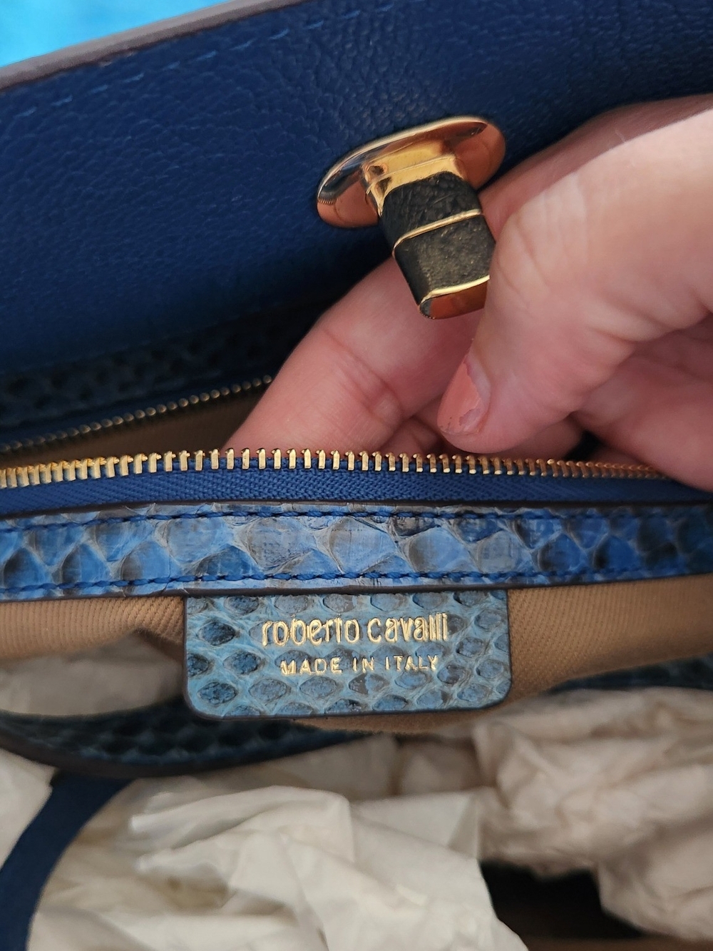 Vintage Roberto Cavalli Mainline Lion Head Turn-Lock Satchel With Cobra Details - Picture 12 of 16
